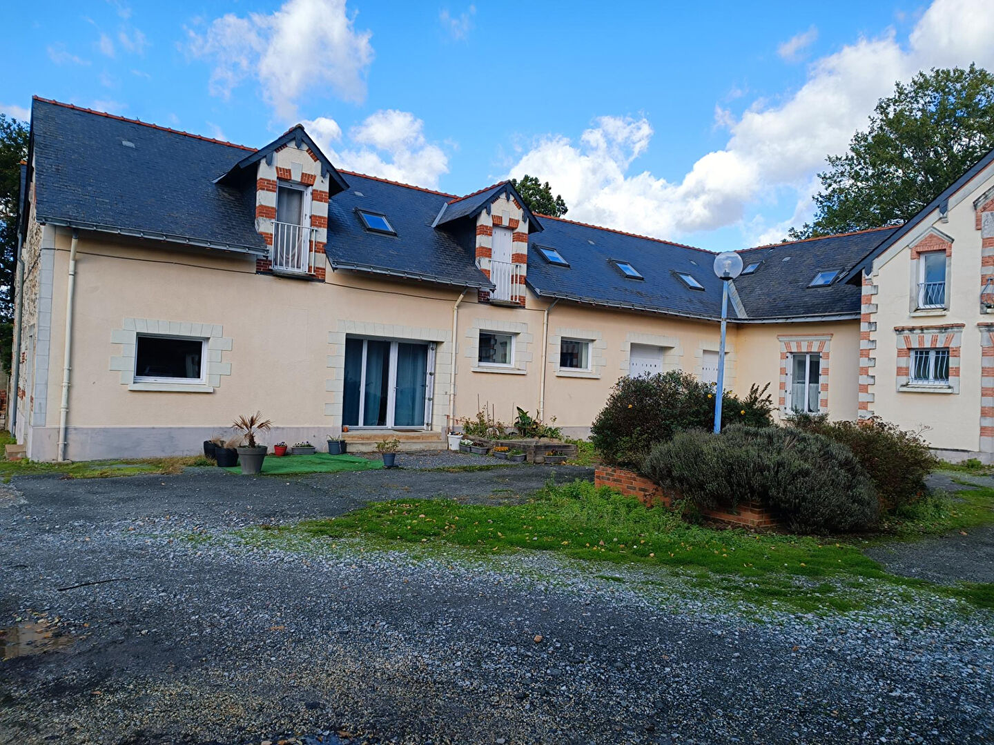 Photo Avrillé centre grand studio avec parking image 5/6