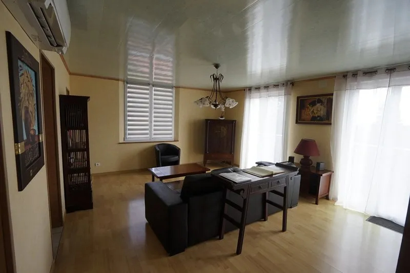 ENSEMBLE IMMOBILIER A 20 MIN DE VERDUN
