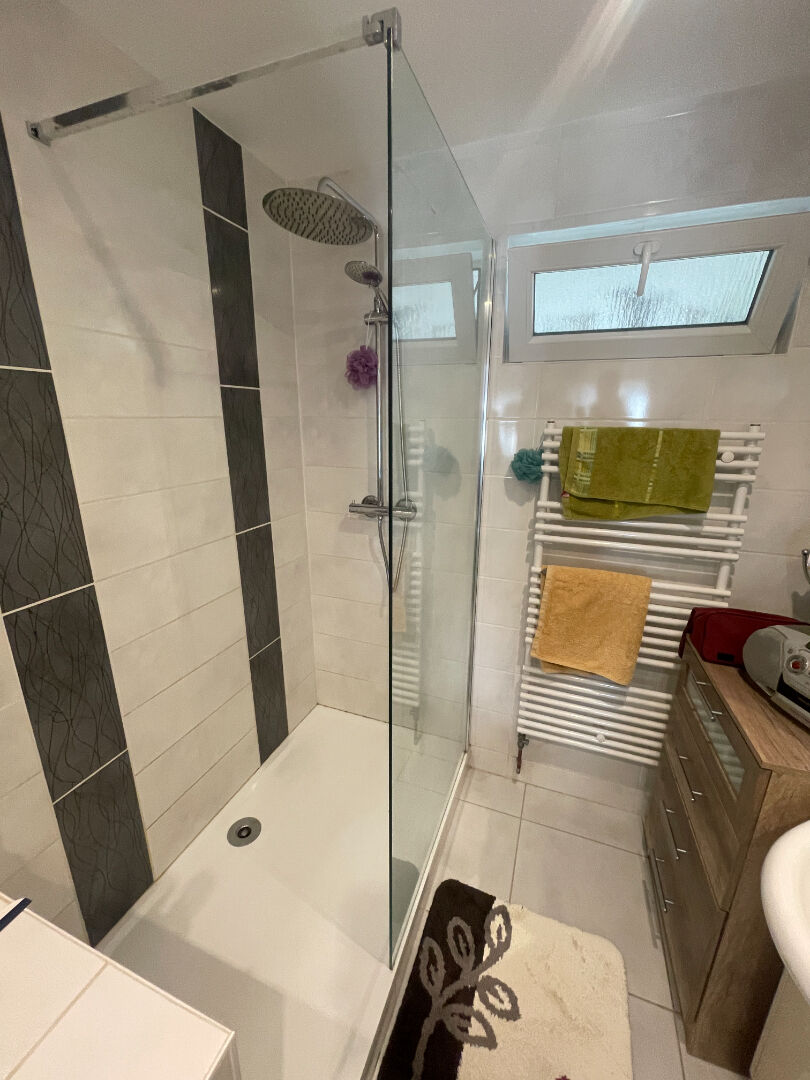 À VENDRE - Superbe maison de plain-pied de 140 m² à Lunéville