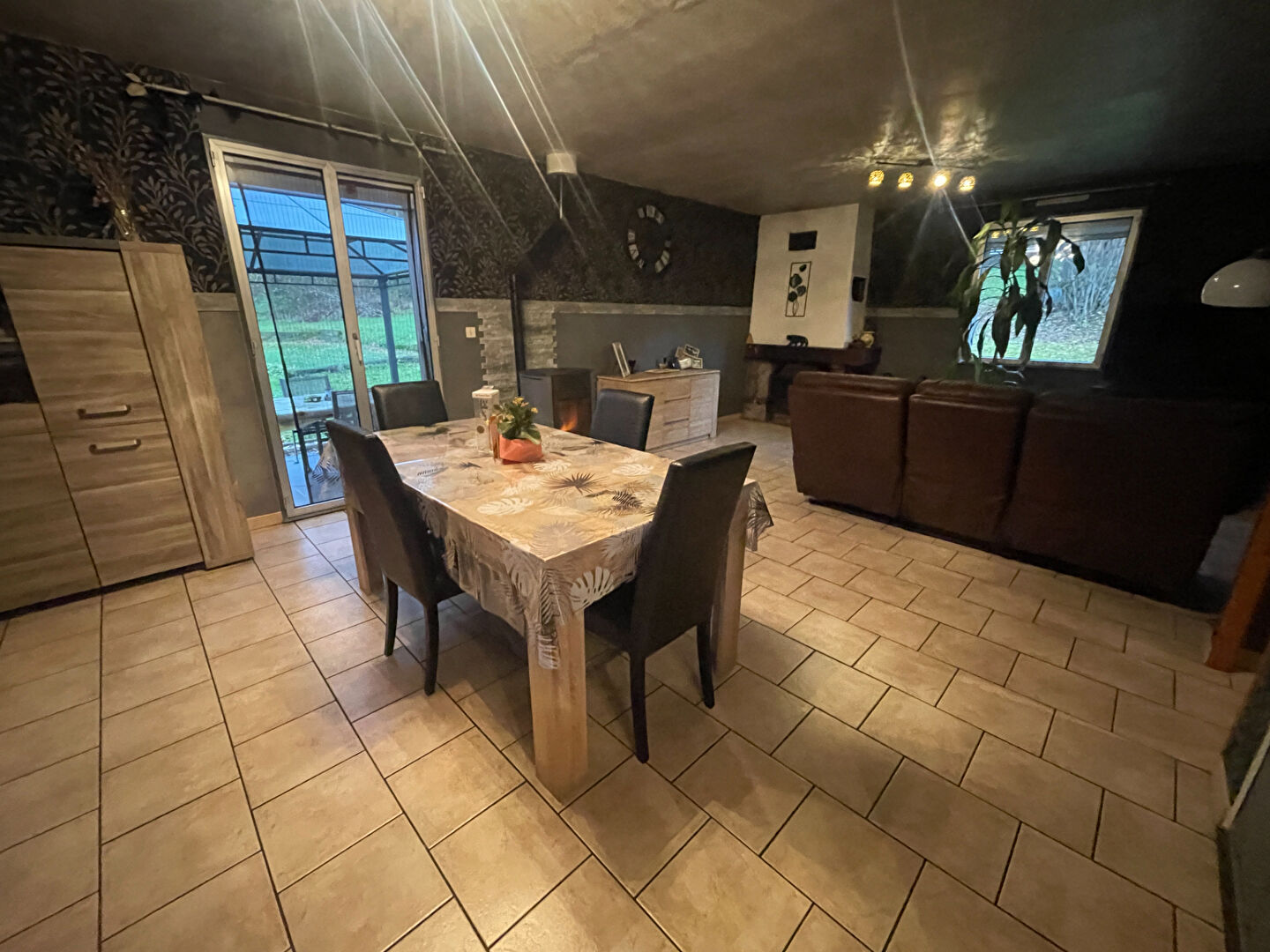 EXCLUSIVITÉ - Rare ! Maison de plain-pied à Neufmaison - Panorama exceptionnel sur la nature (terrain4900m²)