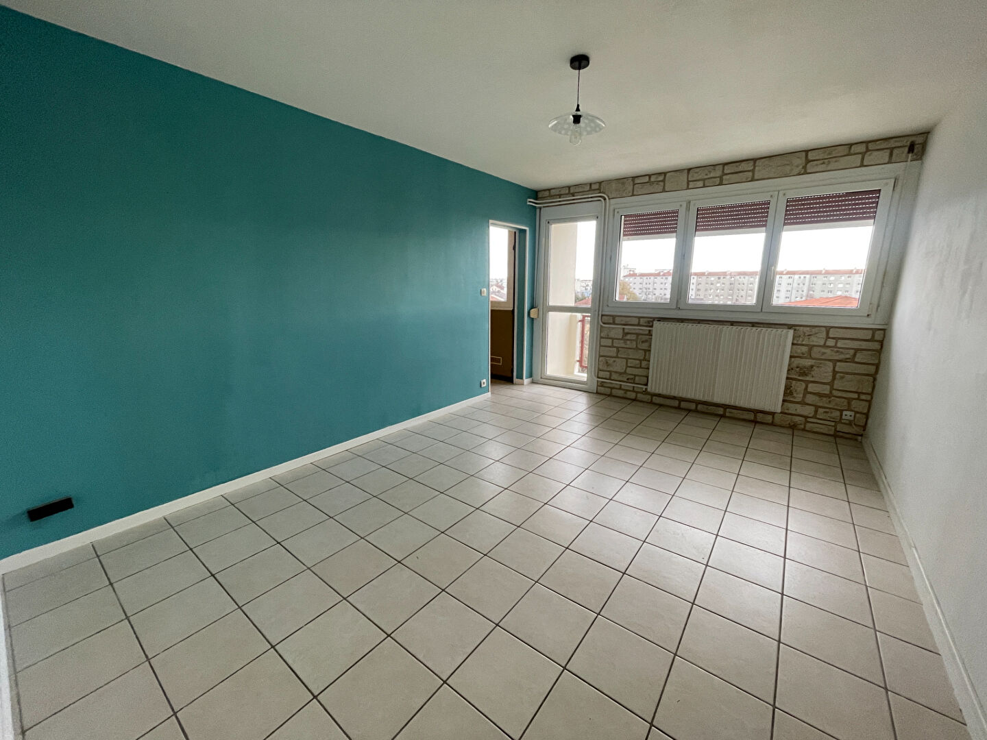 Appartement T4 en exclusivité - Dernier étage avec balcon - Lunéville