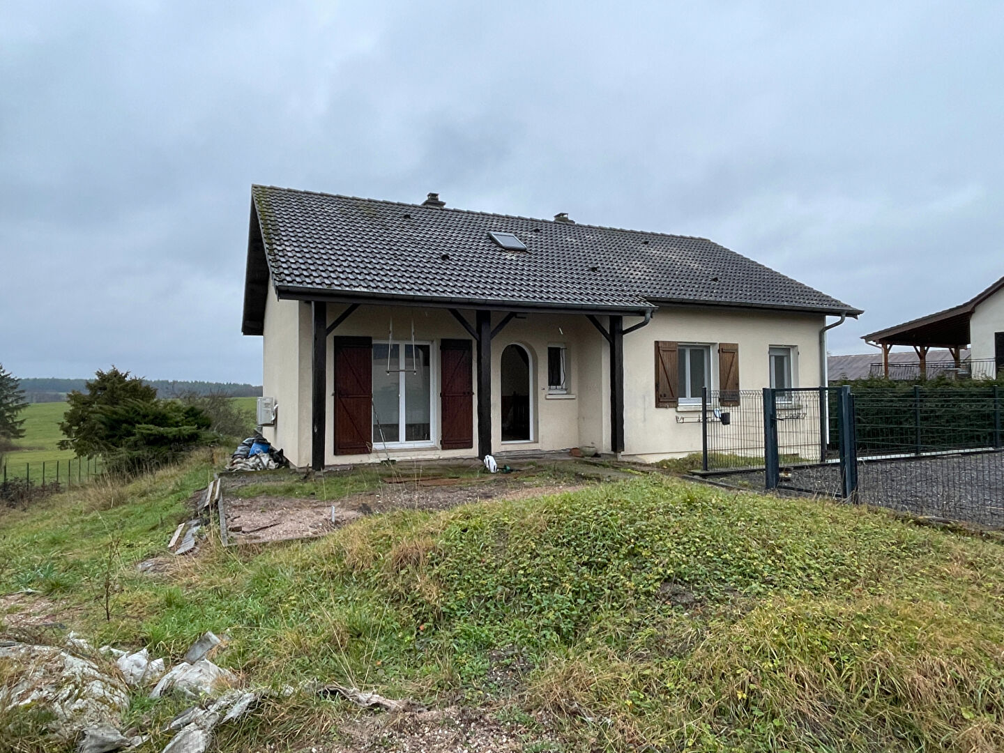 EN EXCLUSIVITÉ - PAVILLON FAMILIAL AU CALME ABSOLU