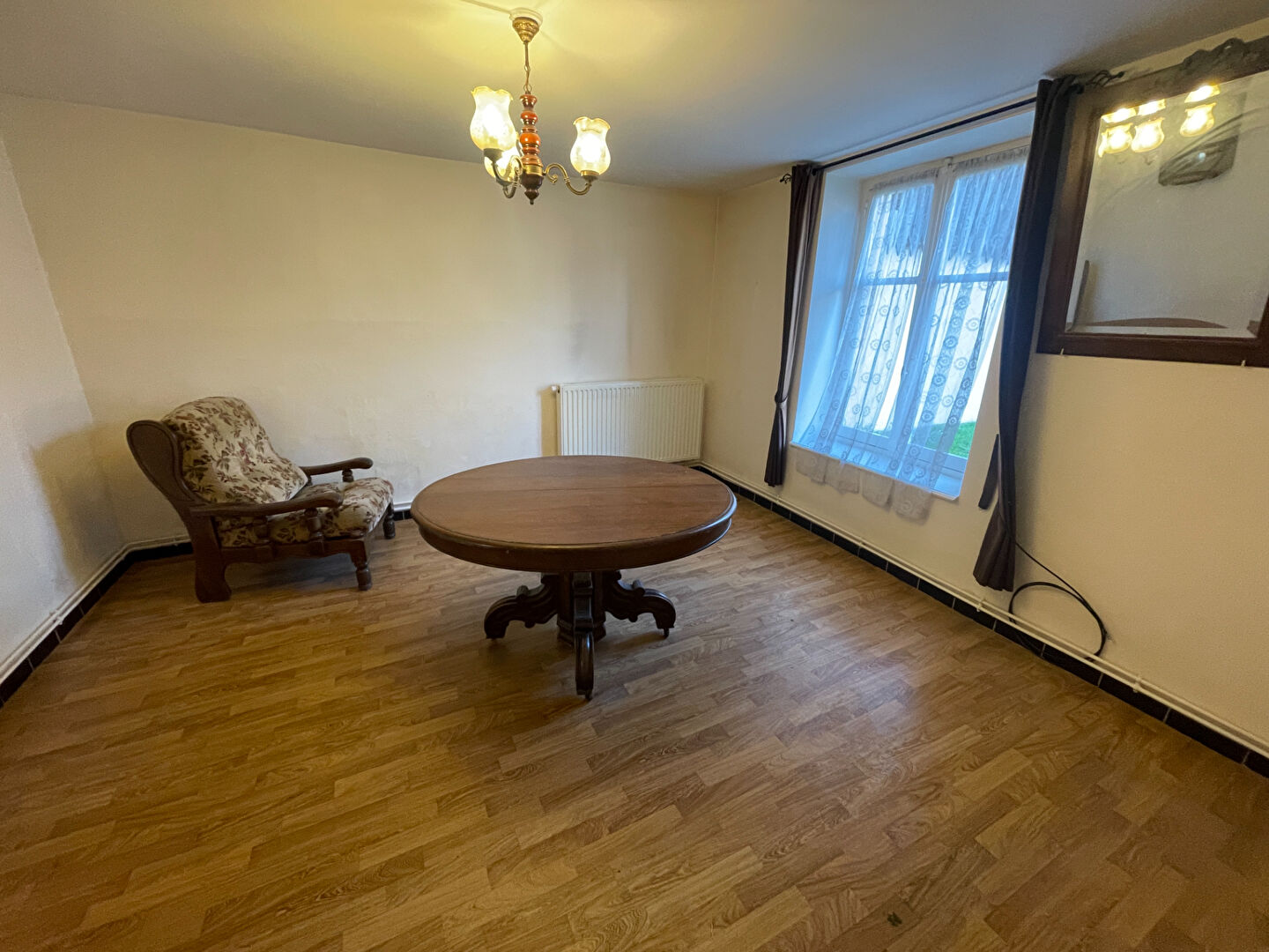 Exclusivité - Ancienne ferme lorraine à rénover avec dépendances et terrain