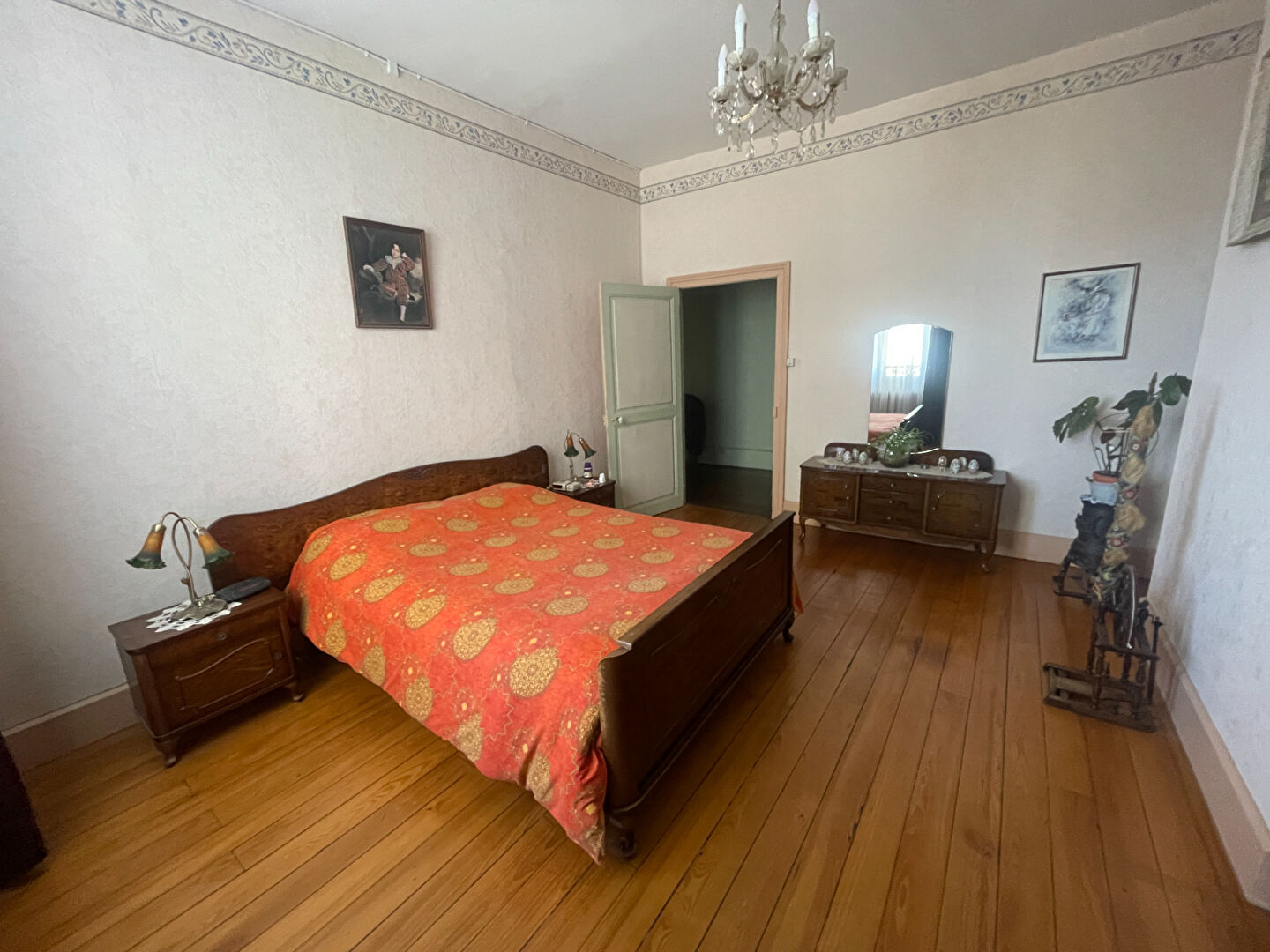 Appartement T5 de 132 m² avec grand atelier / garage - Lunéville