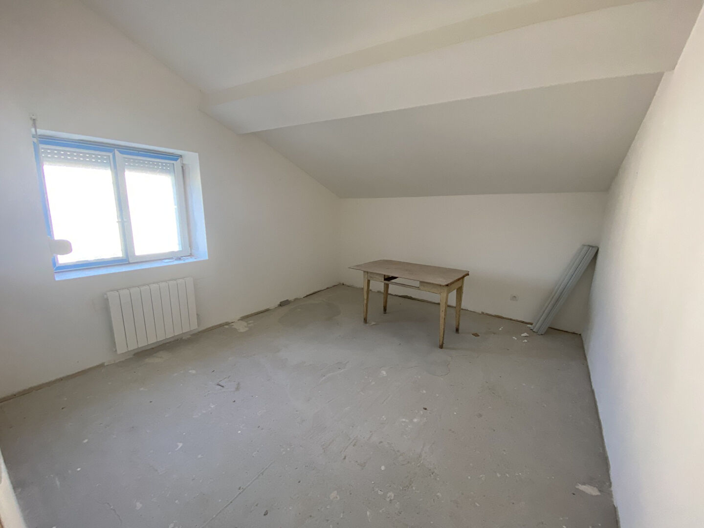 Maison  3 pièce(s) 107 m2