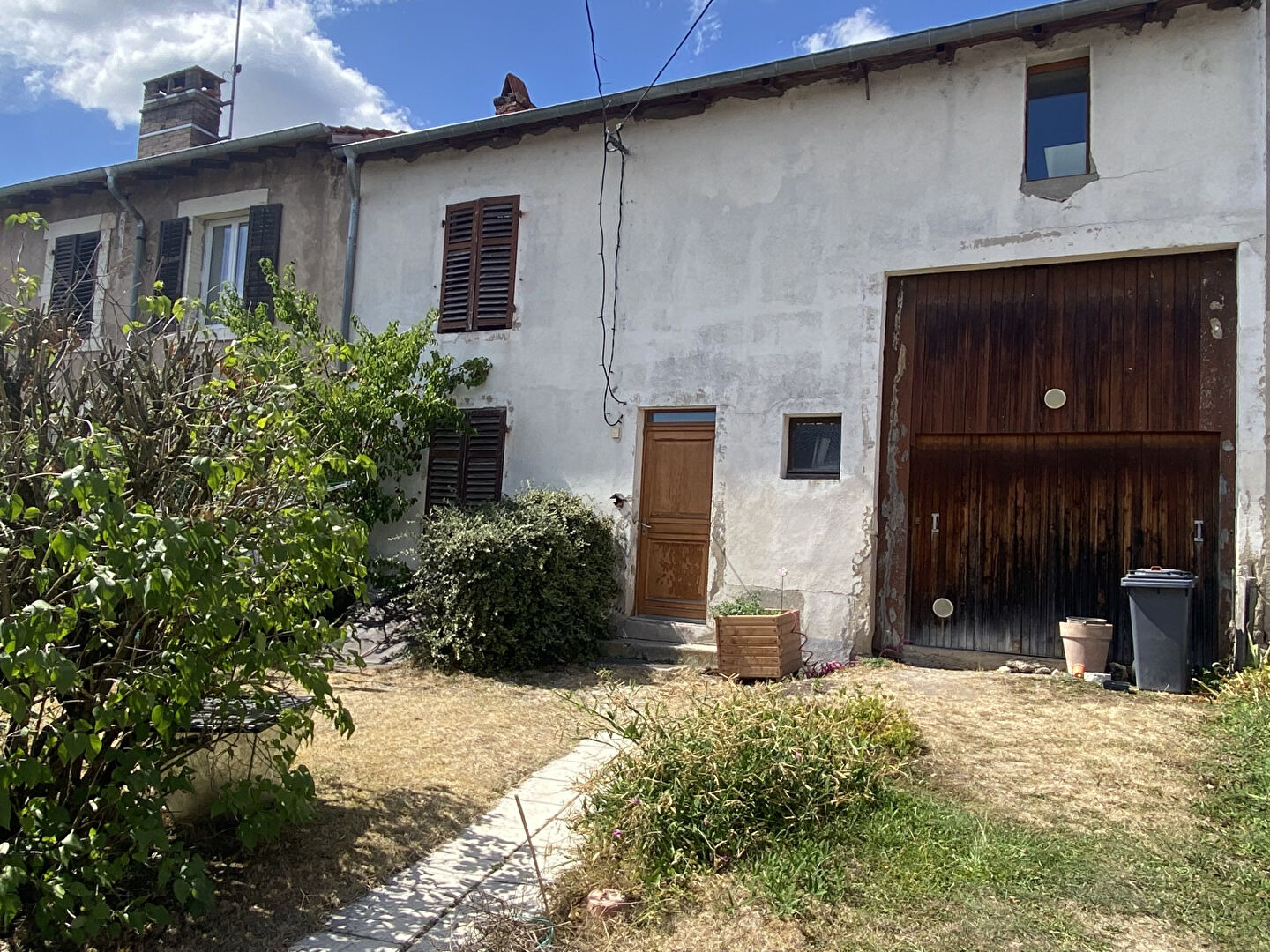 Maison habitable de plain pied à deux minutes de Marainviller