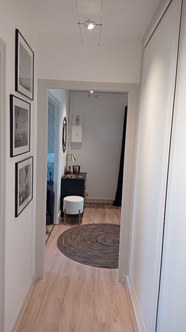 LUNÉVILLE APPARTEMENT D'EXCEPTION AVEC ASCENSEUR ET GARAGE SITUE AU DERNIER ÉTAGE
