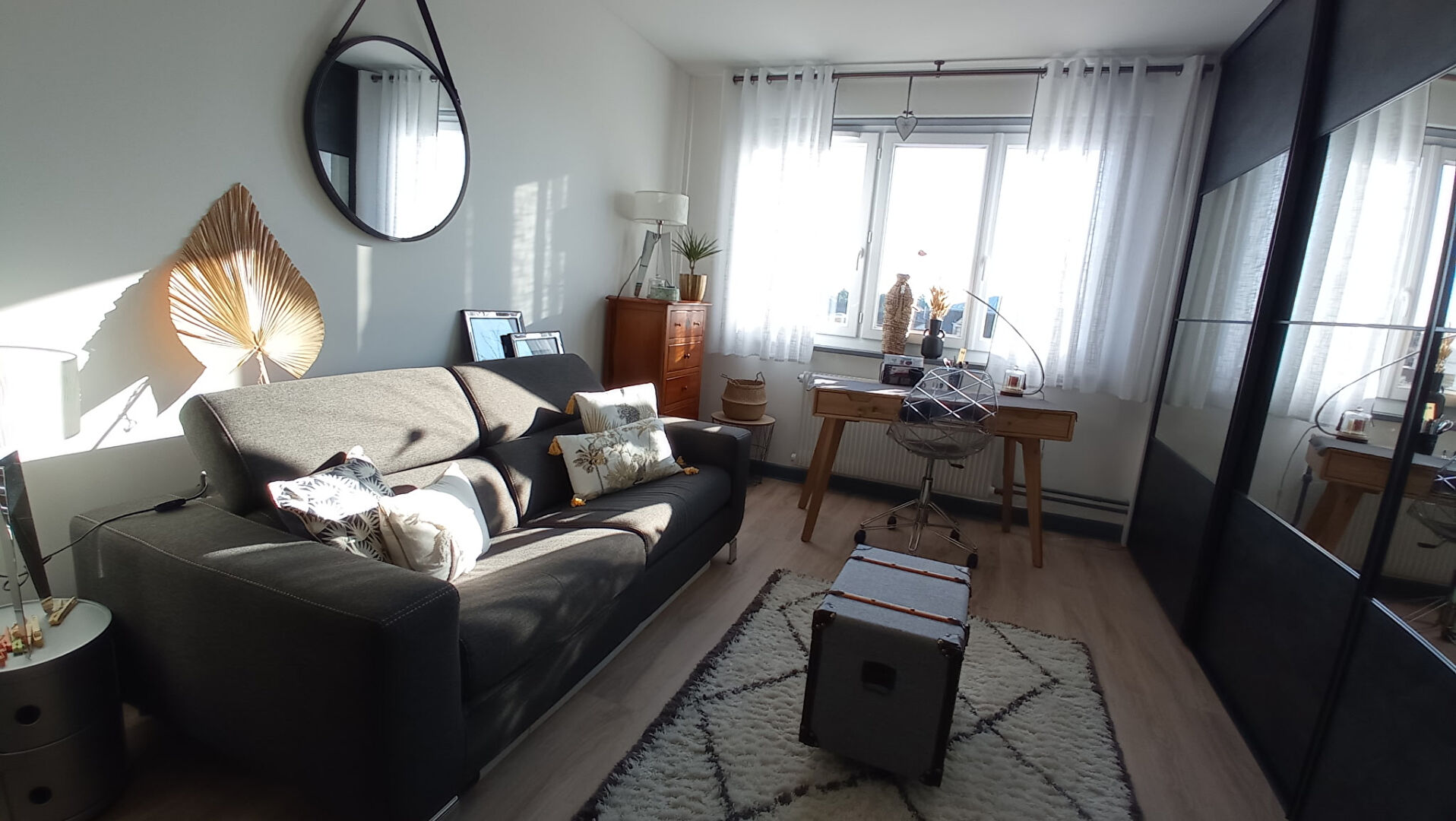 LUNÉVILLE APPARTEMENT D'EXCEPTION AVEC ASCENSEUR ET GARAGE SITUE AU DERNIER ÉTAGE