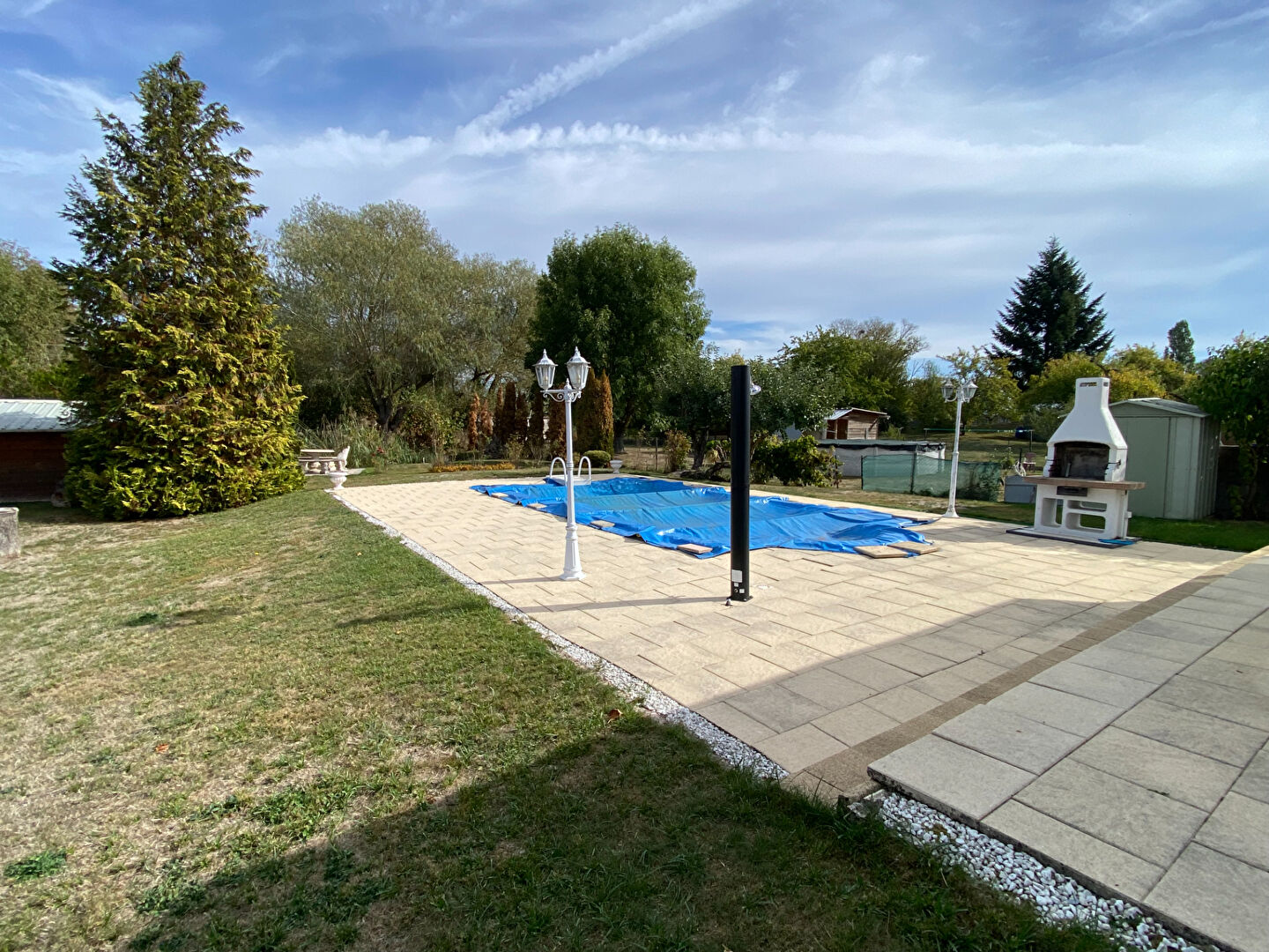 LUNÉVILLE ? Maison de plain-pied avec piscine sur terrain de 1 372M²