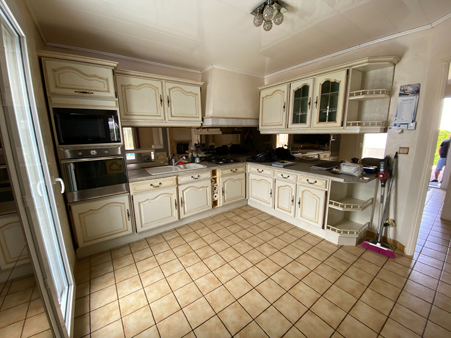 LUNÉVILLE ? Maison de plain-pied avec piscine sur terrain de 1 372M²