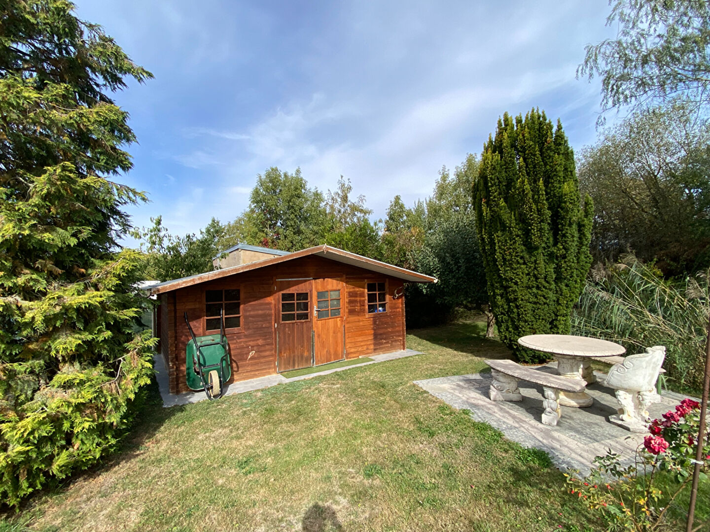 LUNÉVILLE ? Maison de plain-pied avec piscine sur terrain de 1 372M²