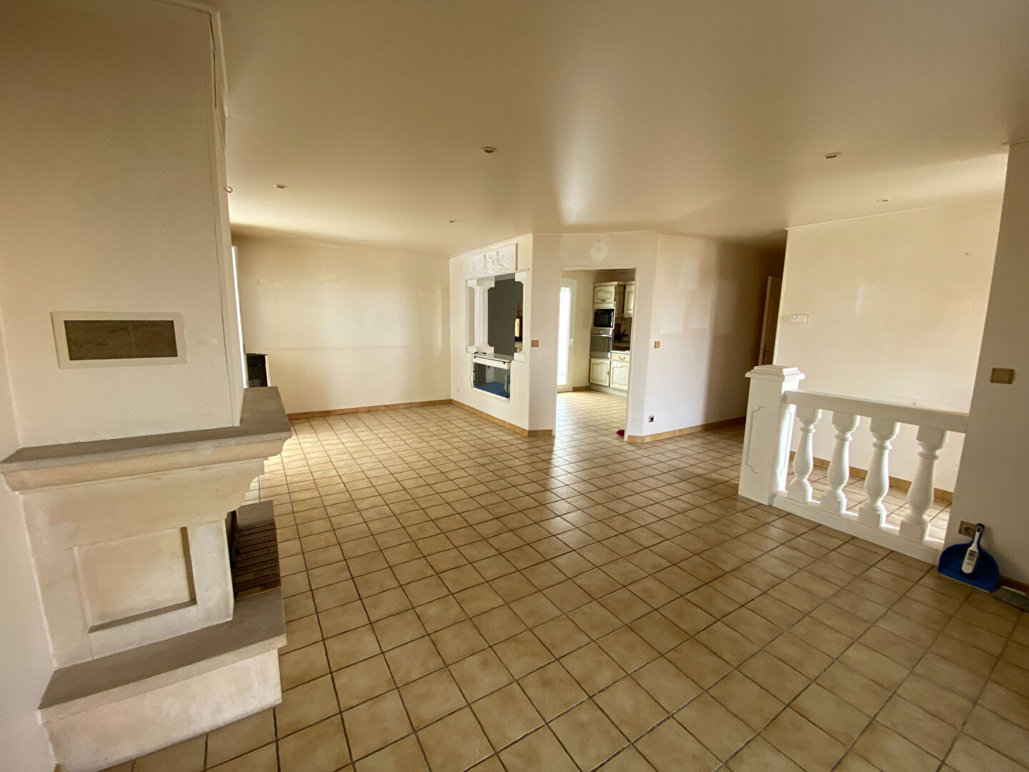 LUNÉVILLE ? Maison de plain-pied avec piscine sur terrain de 1 372M²
