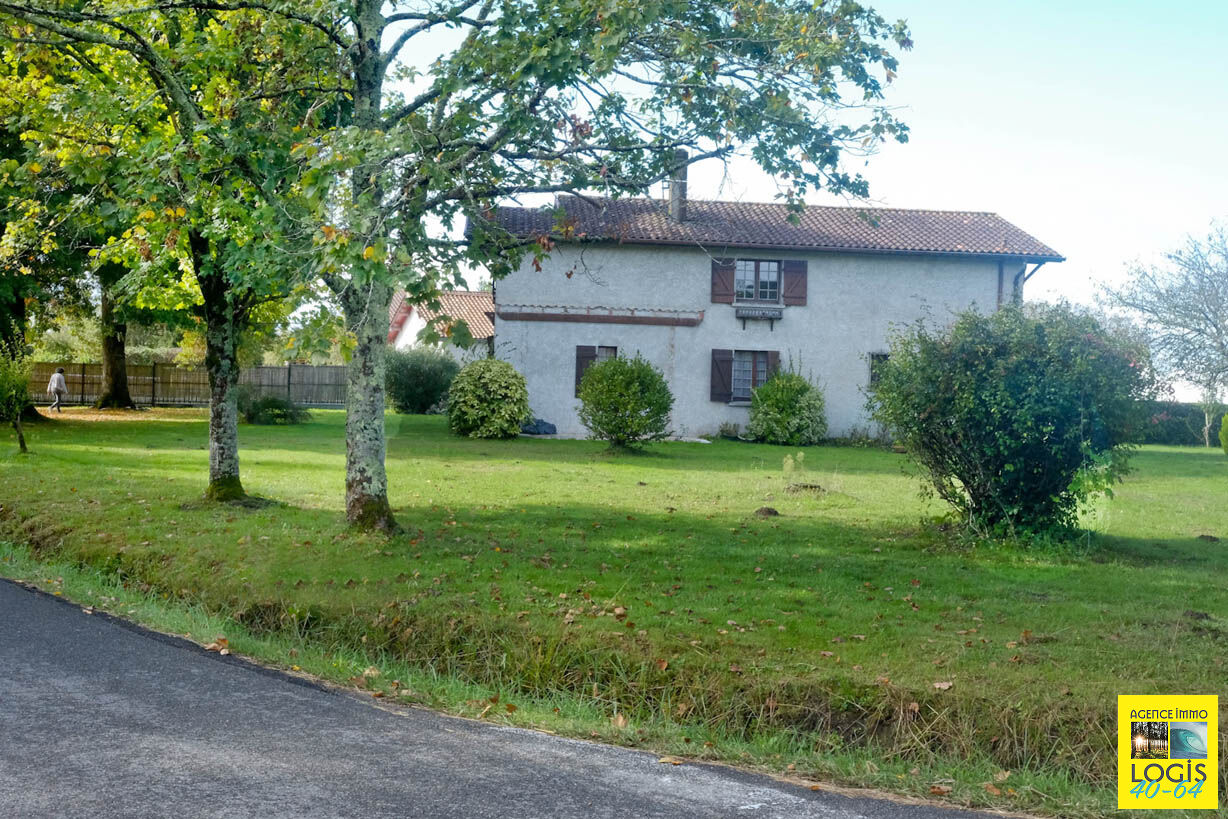 MAISON 6P - ST-ETIENNE-D'ORTHE