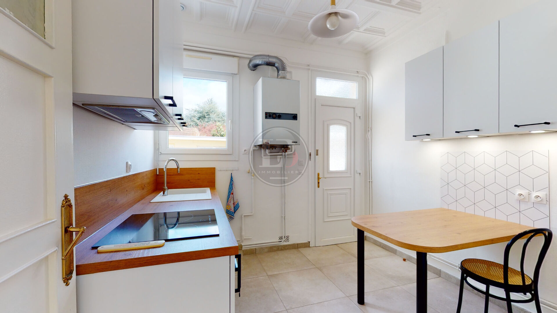 Photo Maison 3 pièces - 90 m² - Jardin 300 m² - Quartier Charmettes image 3/6