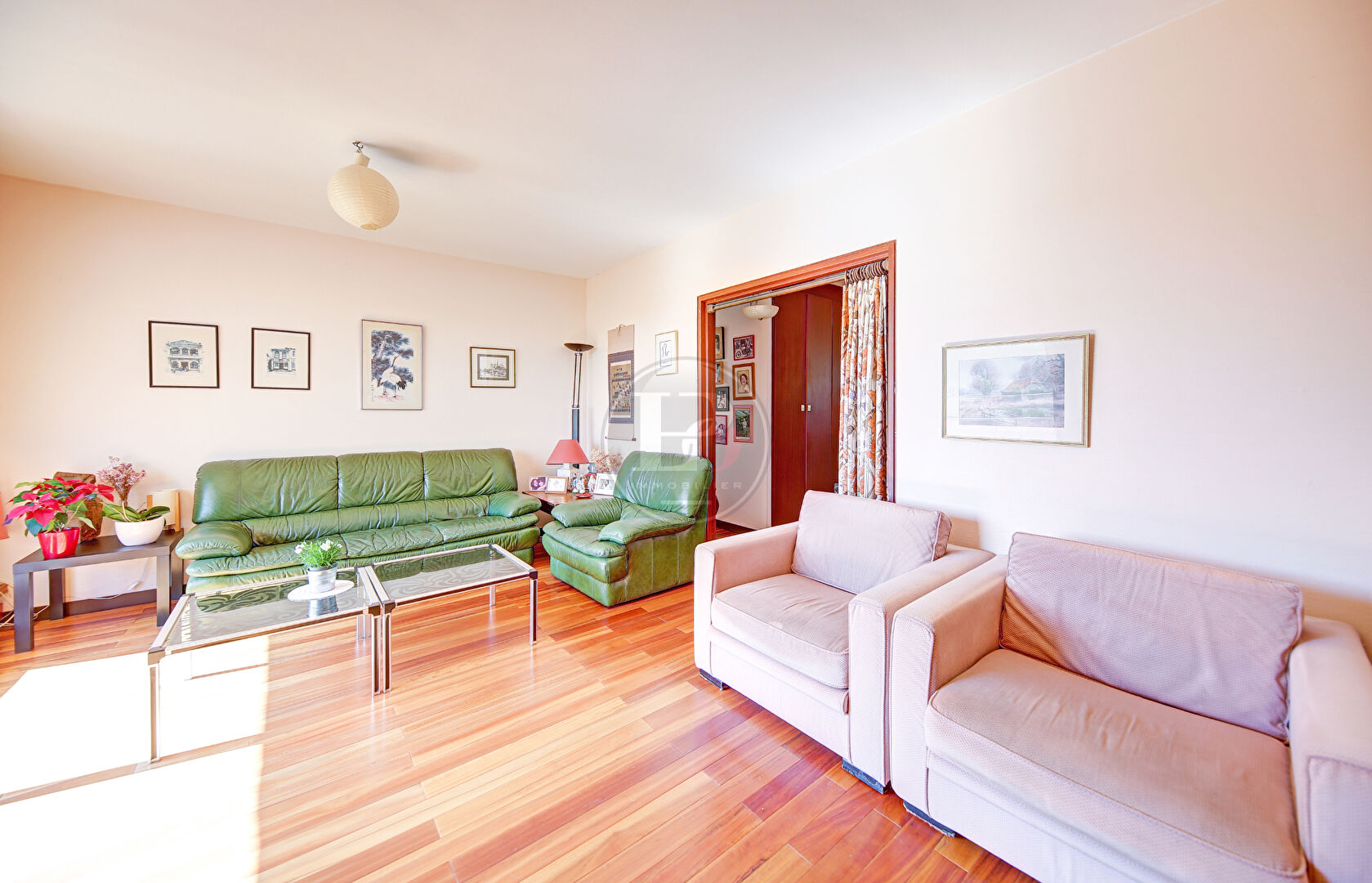 Photo La Roseraie - Appartement Expo. Sud-Ouest - 3 Chambres - 94 m2 image 2/6