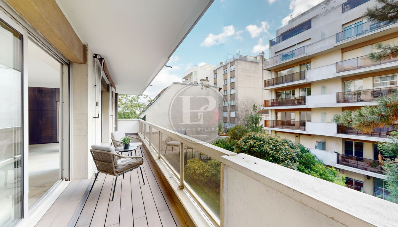 Île de la Jatte : Appartement familial de 148 m² avec balcon et vue sur jardins