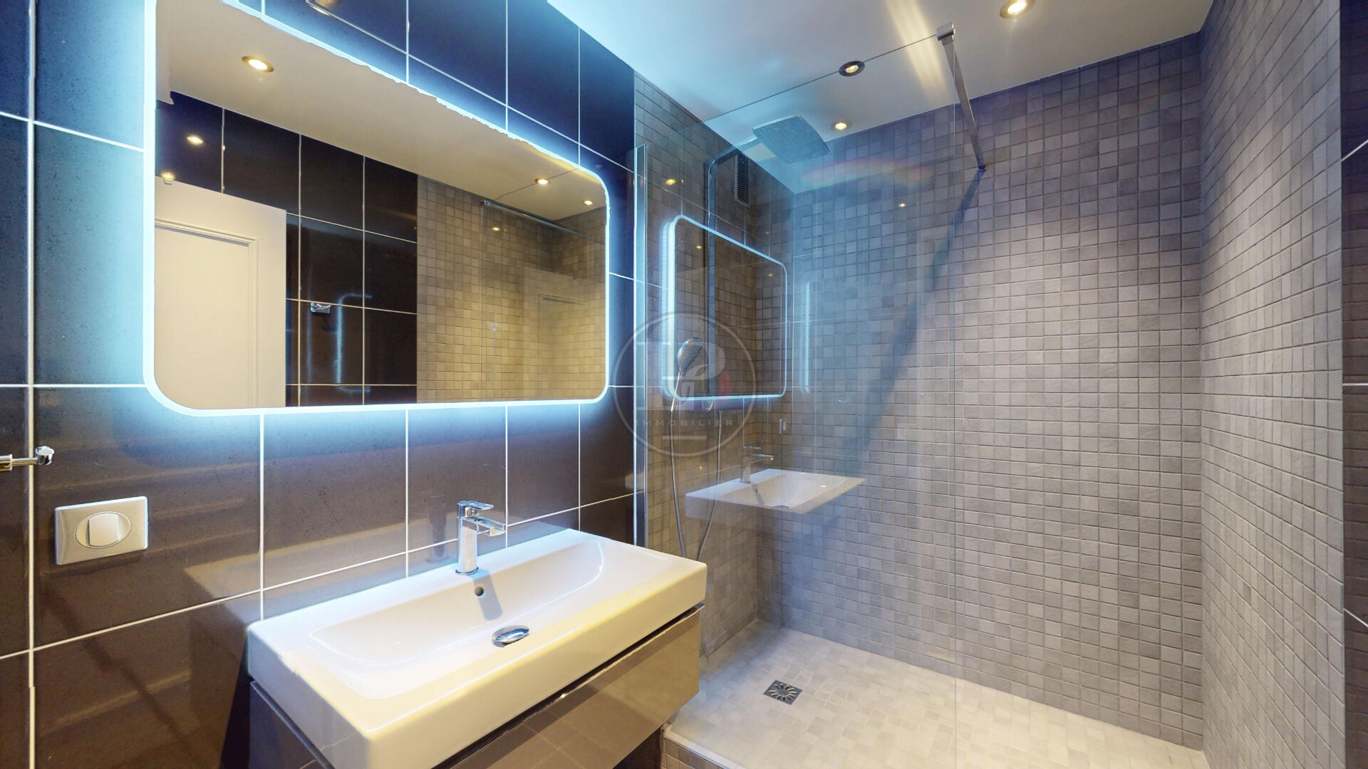 Photo Location Meublée 94 m2 - La Roseraie - 3 Chambres image 5/6