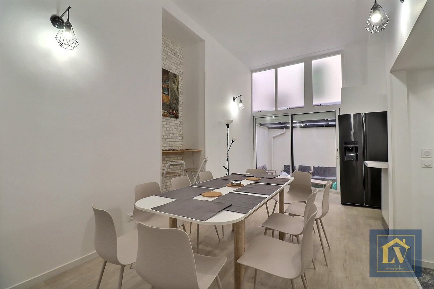 Photo A louer chambre de 12m² dans colocation de 9 chambres en centre-ville de PERPIGNAN image 2/4