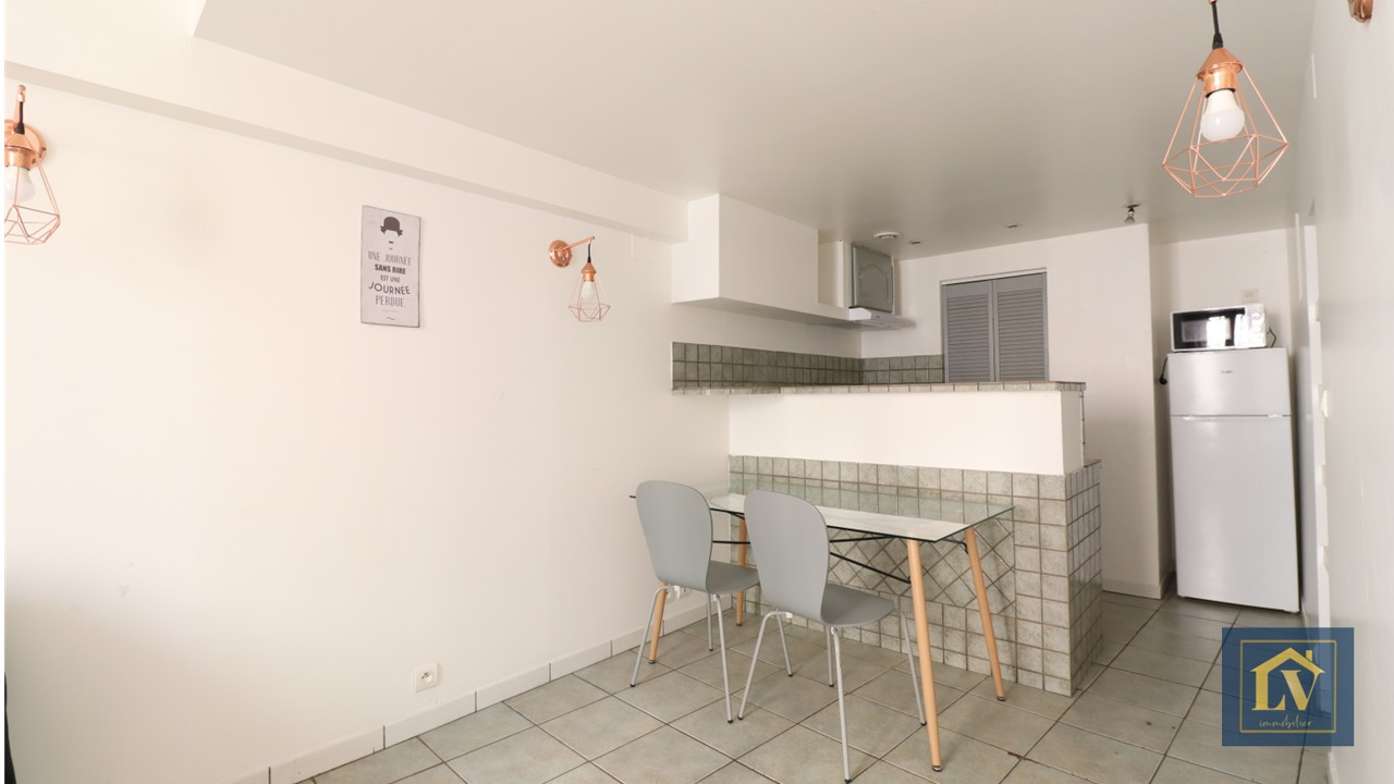 Photo A louer appartement T1 bis meublé et rénové situé à Perpignan Centre ville image 2/6