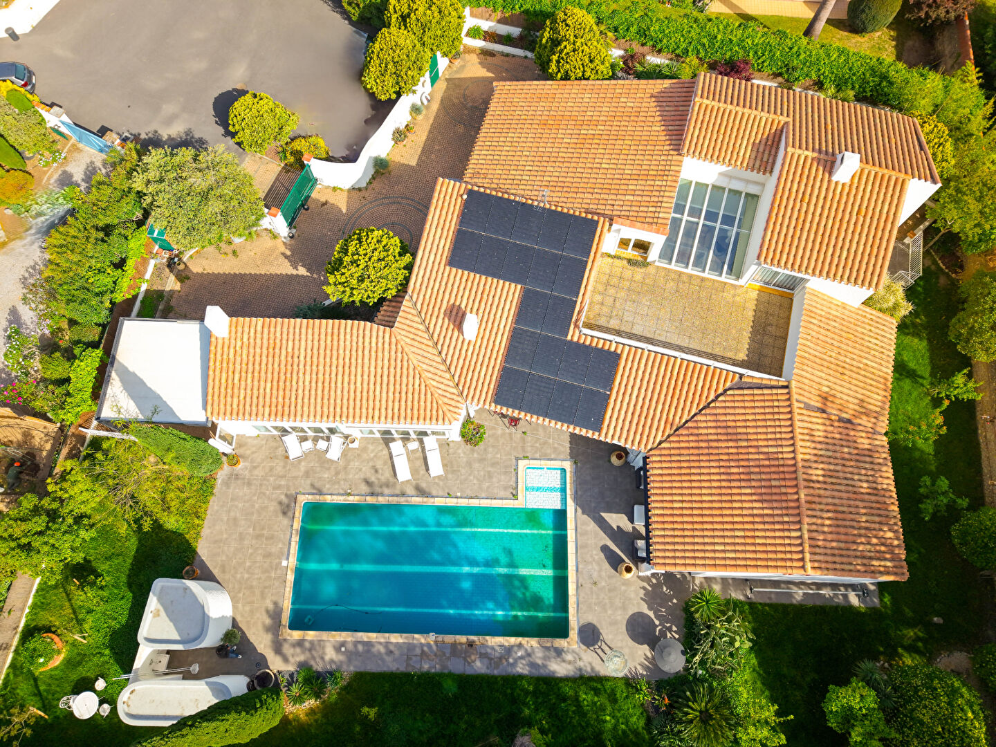 Photo A vendre superbe maison d'architecte secteur du Parc Ducup image 4/6