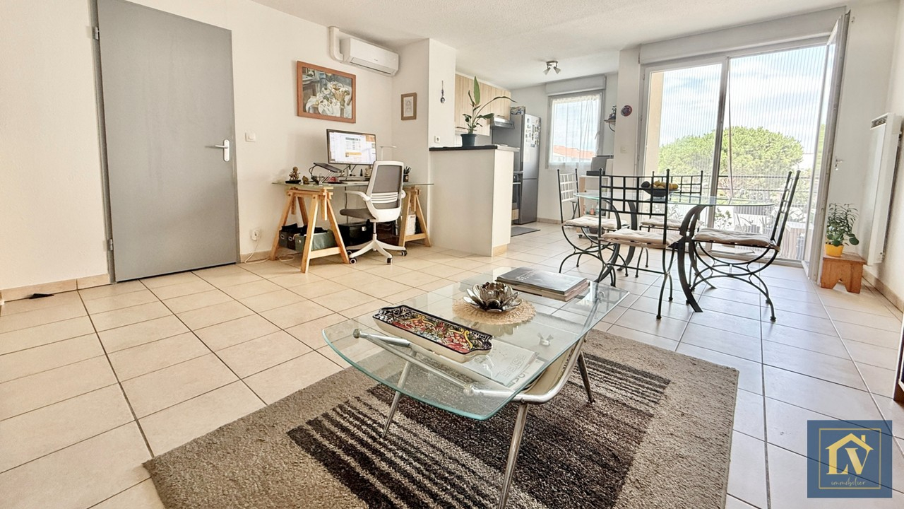 Photo A louer appartement 3 pièces avec terrasse et 2 places de parking image 3/6