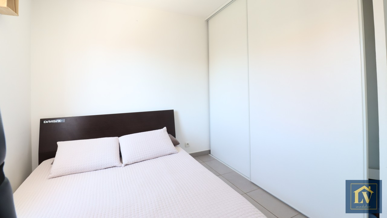 Photo A louer appartement 2 pièces avec terrasse et place de parking image 6/6