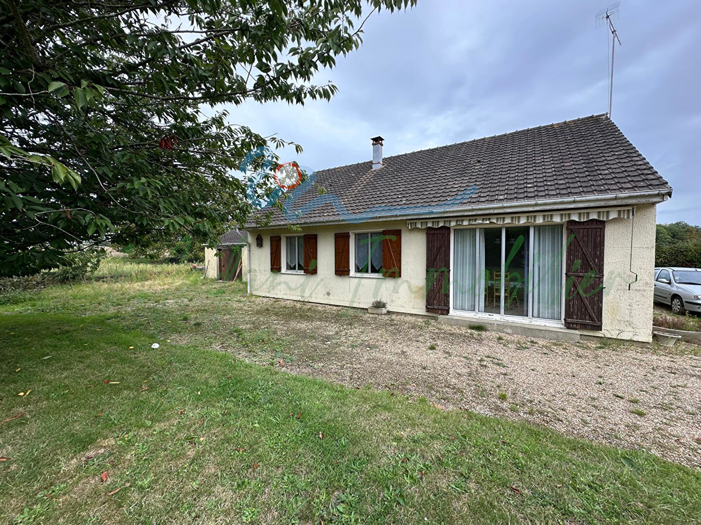 Pavillon de 85 m² avec terrain et double garage ? Saint-Illiers-la-Ville (78)