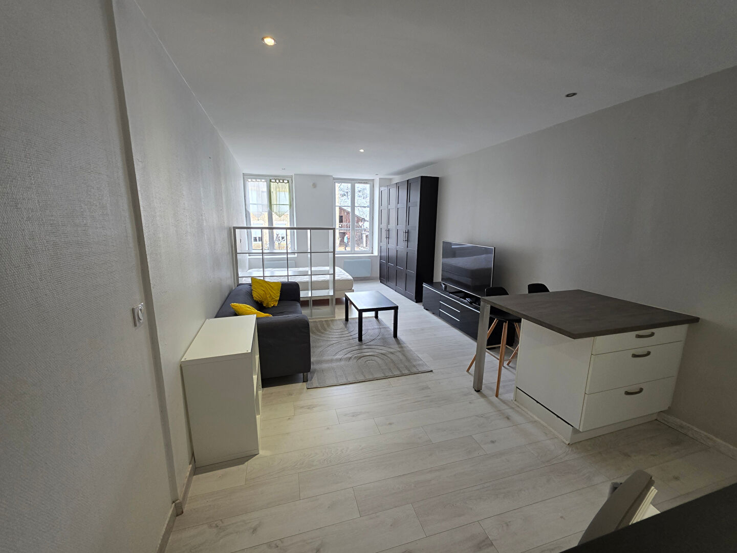 19JG679 T1 GROISSIAT - eau froide incluse