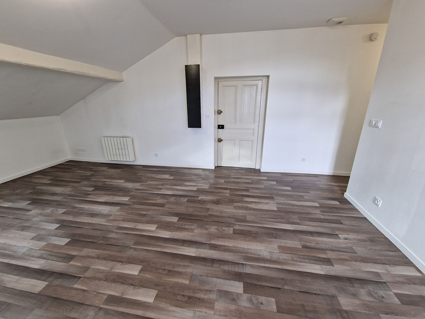 Photo 23JG949 T3 N°3A OYO Gabriel Péri image 3/6