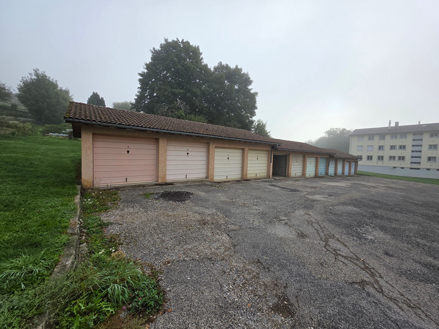 23JG949-36C Douglas Montréal GARAGE n°4