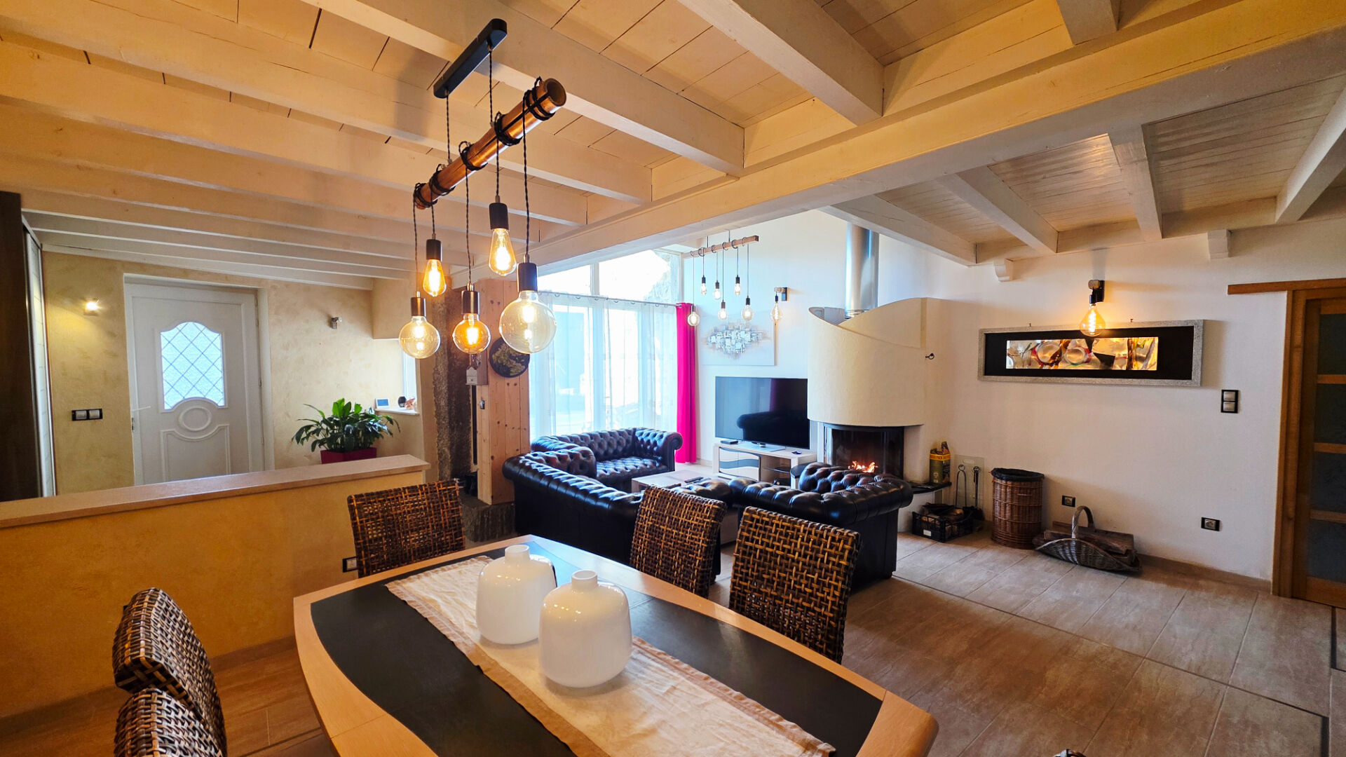 Photo Maison Aranc 8 pièce(s) 273 m2 image 4/6