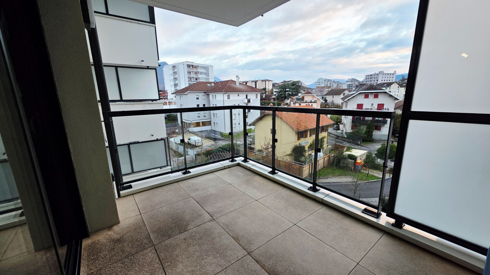 Photo Appartement Annecy 2 pièce(s) 45.38 m2 en VIAGER image 3/6