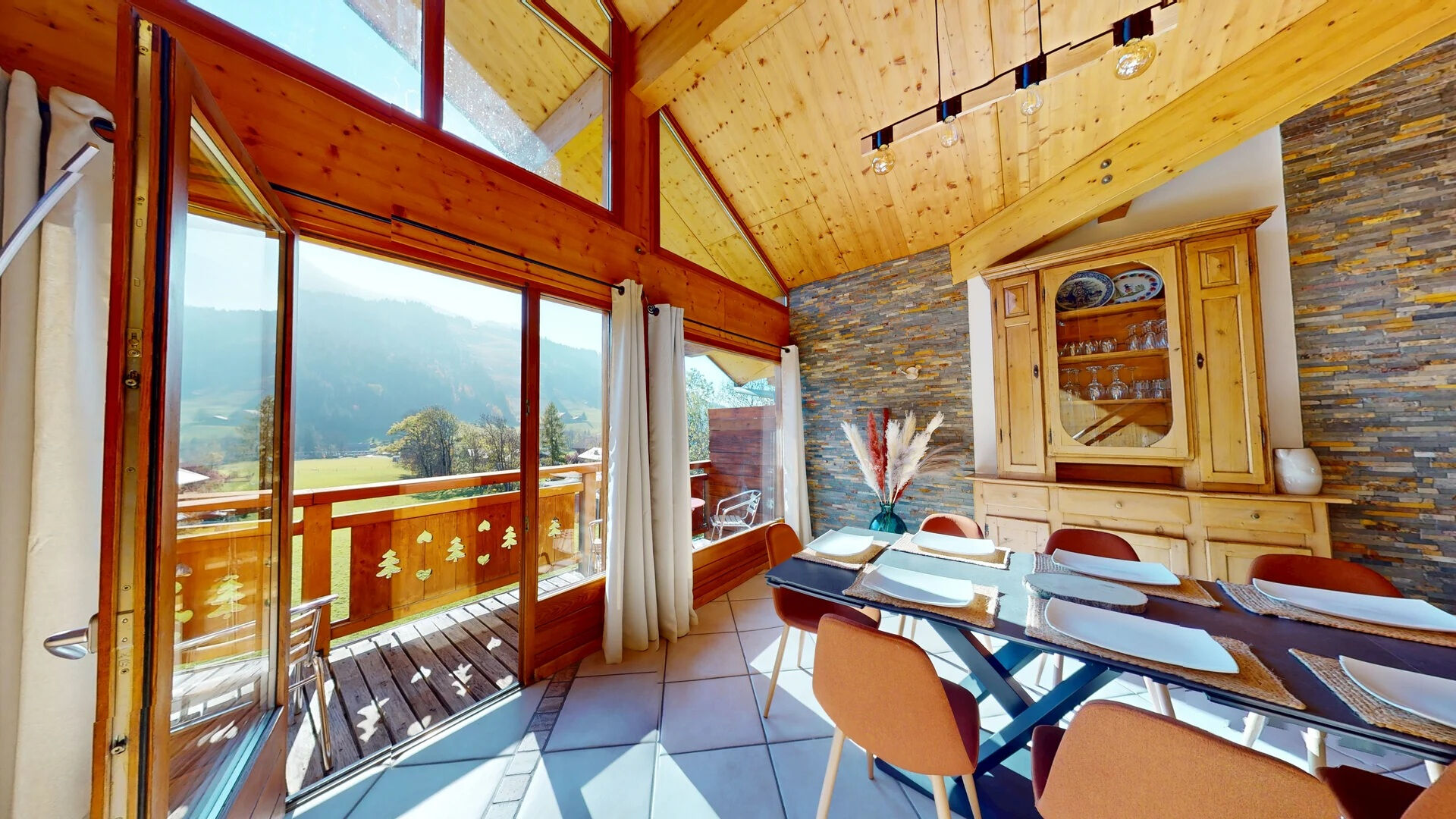 Appartement La Chapelle D Abondance  6 pièces 152 m2 - 116 m² Loi Carrez