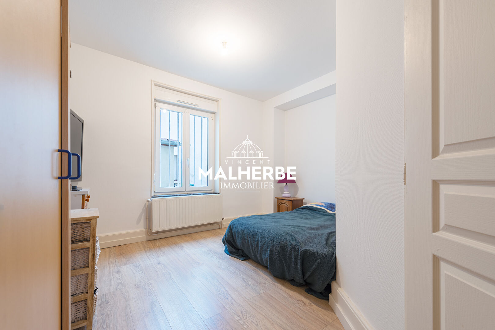 Photo Immeuble  285 m2 image 4/6