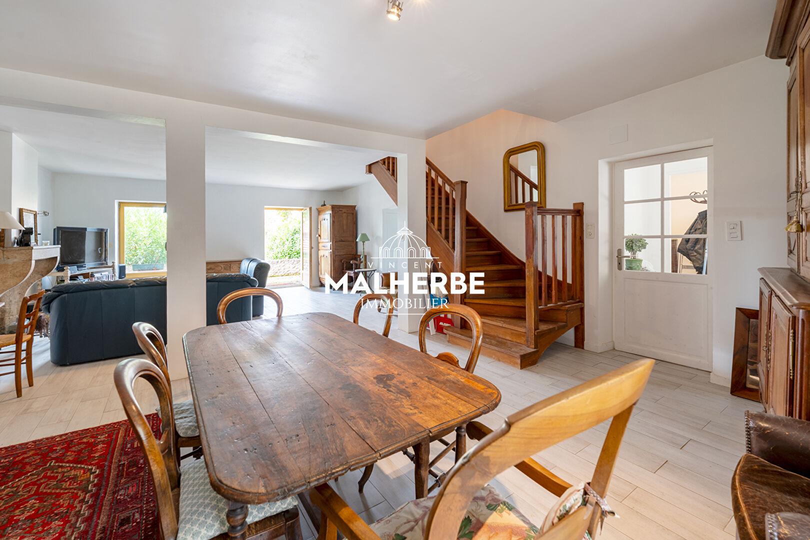 Photo LAY-ST-CHRISTOPHE MAISON DE CARACTÈRE image 1/6