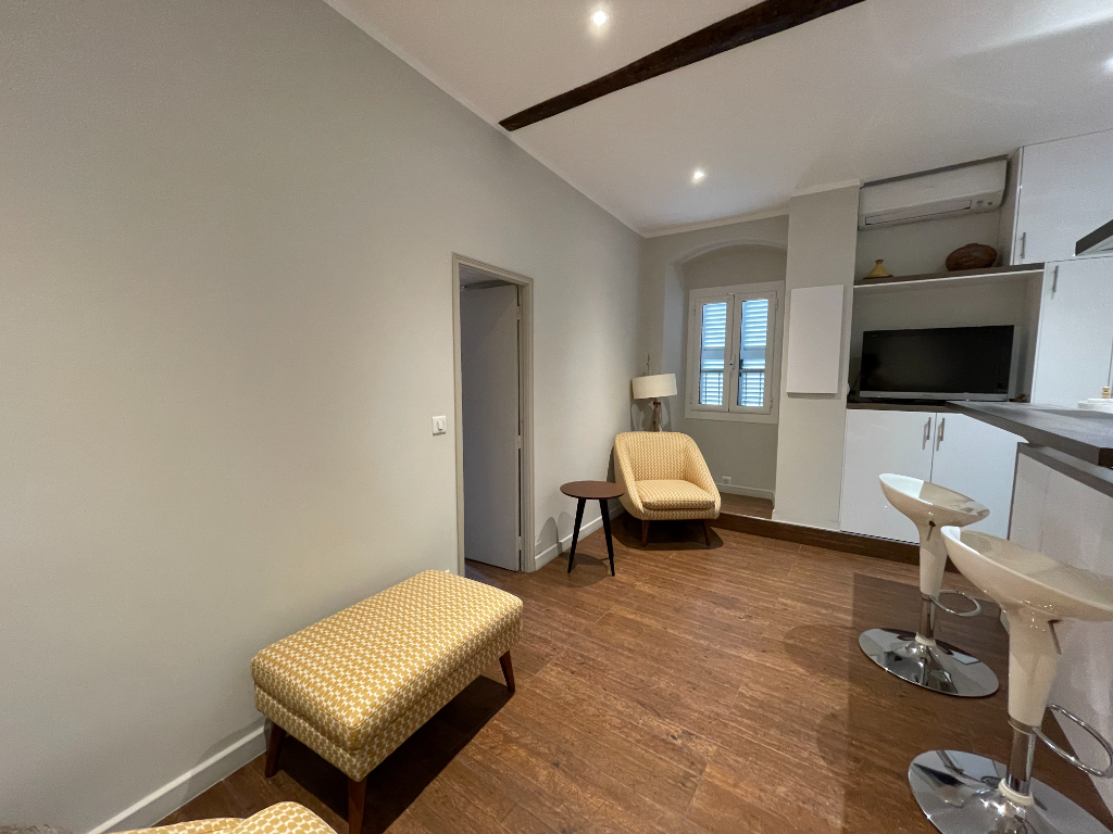 Photo Appartement de type 2 rénové image 4/6