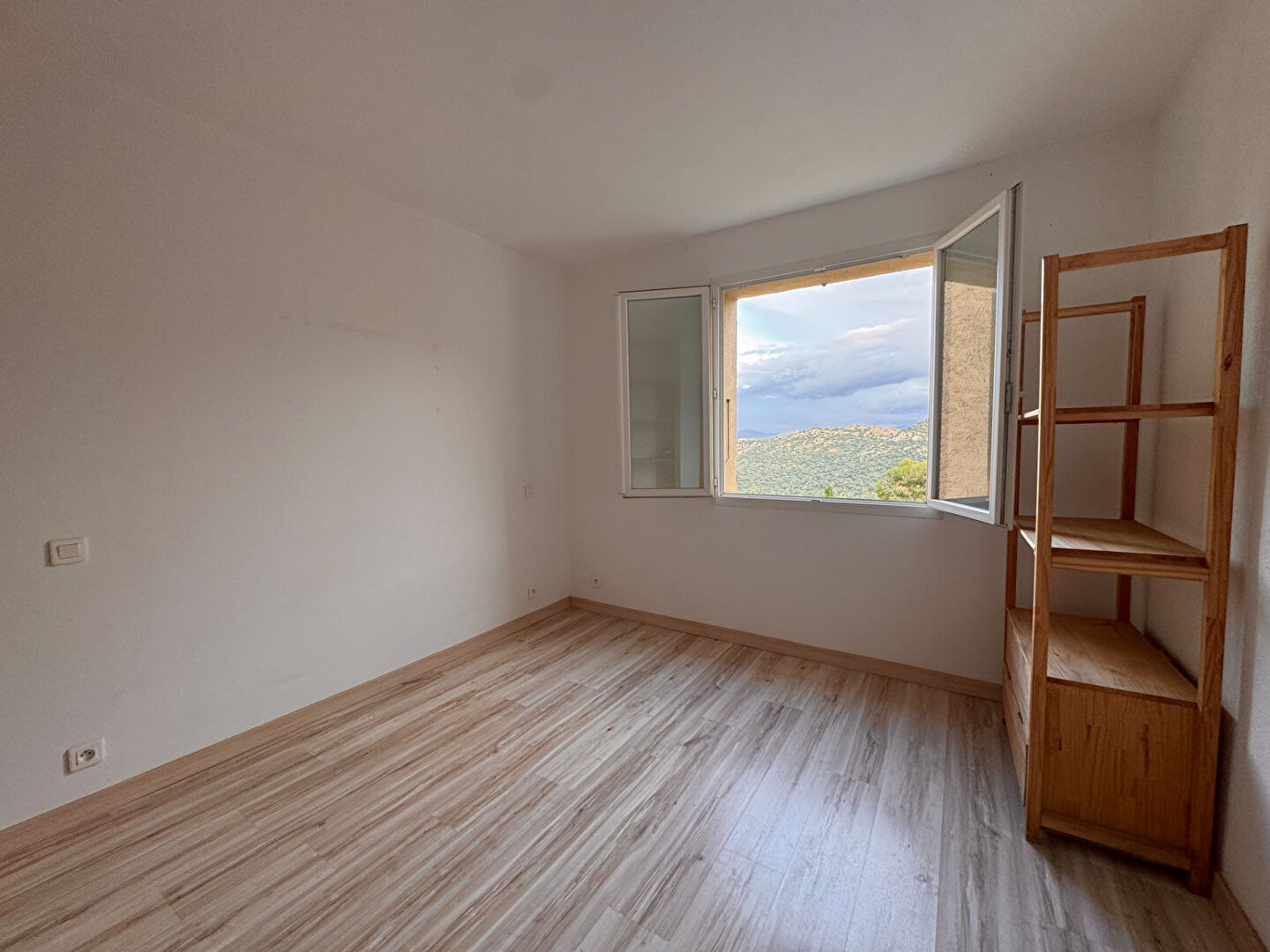 Photo APPARTEMENT 4 pièces image 5/6