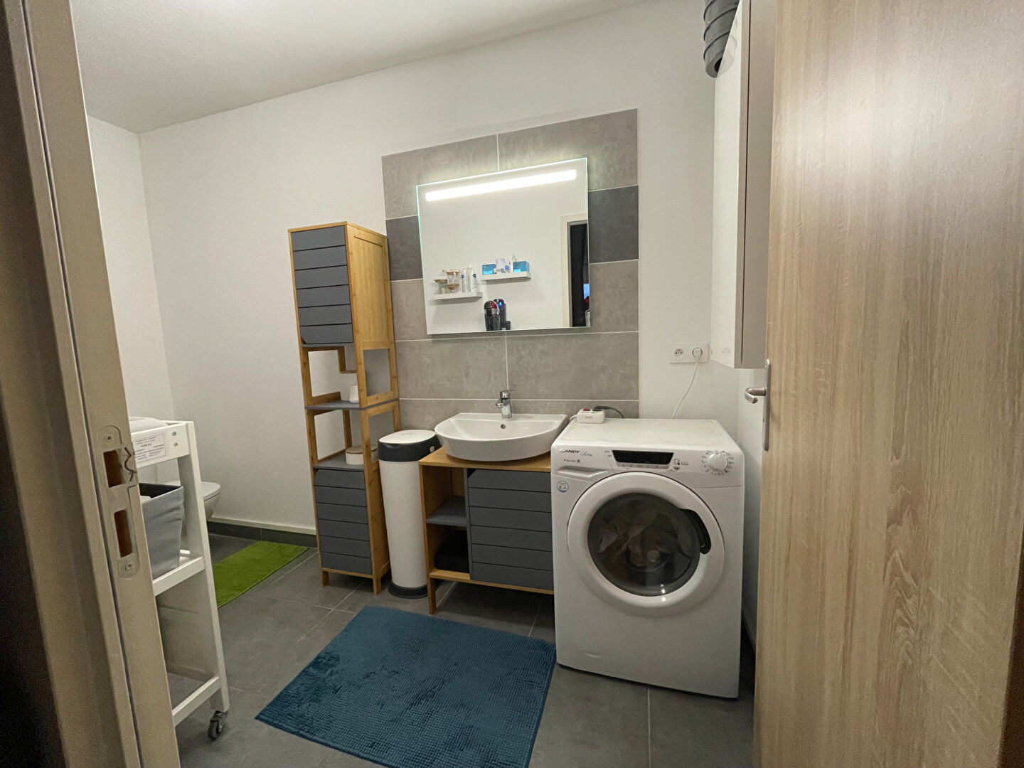 Photo Dans le village de MONTICELLO image 5/6