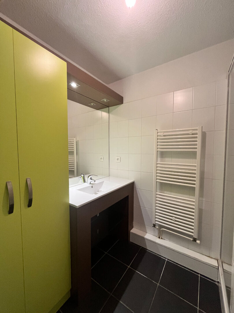 Photo Studio lumineux au dernier étage - idéal investisseur ou étudiant | Toulouse - Montaudran image 4/6