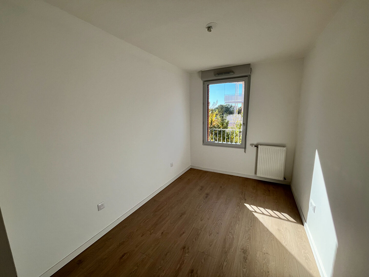 Photo Appartement T3 neuf - TOULOUSE/MALEPERE image 4/6