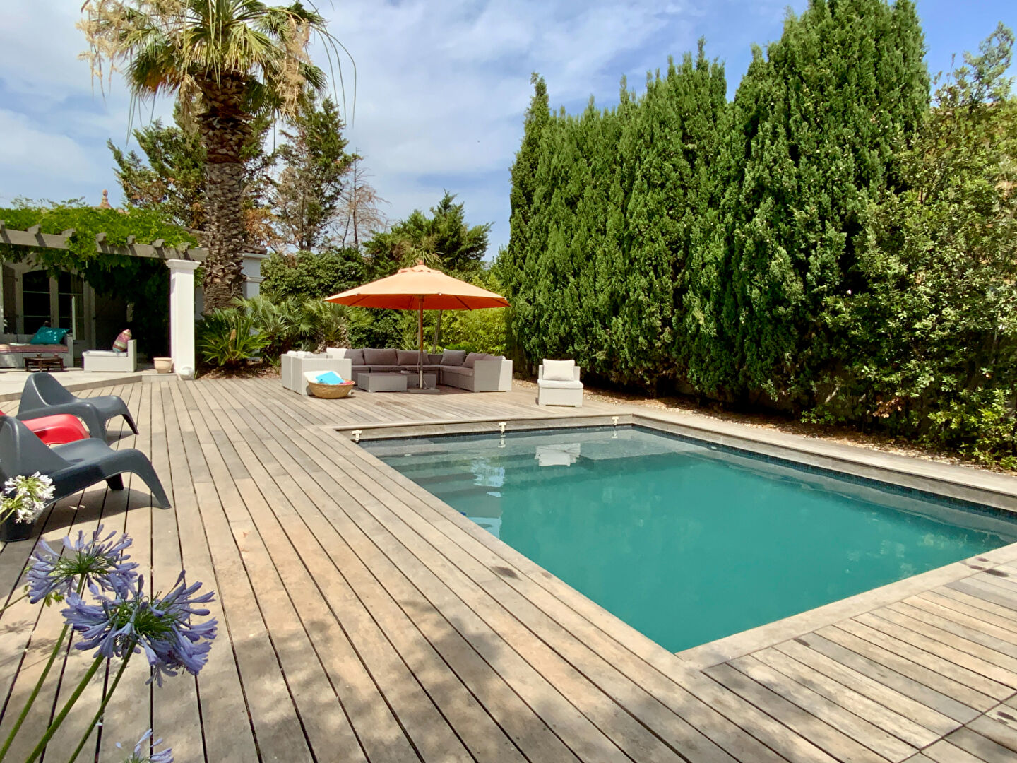 Photo Villa avec piscine et garage image 3/6