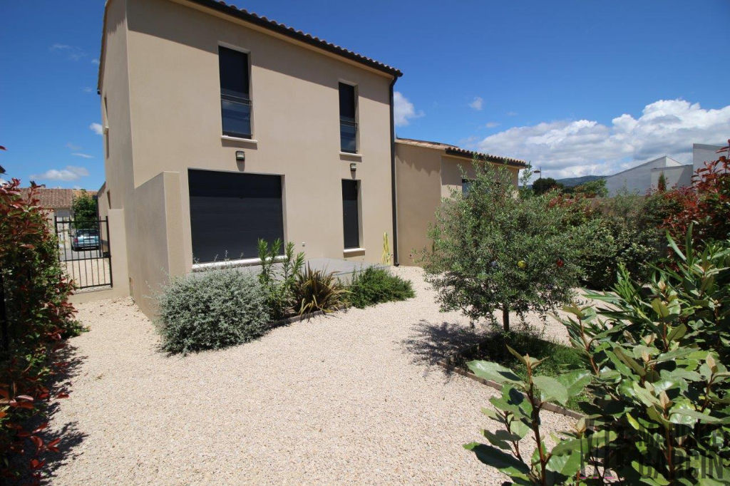 VILLA L ISLE SUR LA 4 pièce(s) 80 m2 FontainedeVaucluse 84800