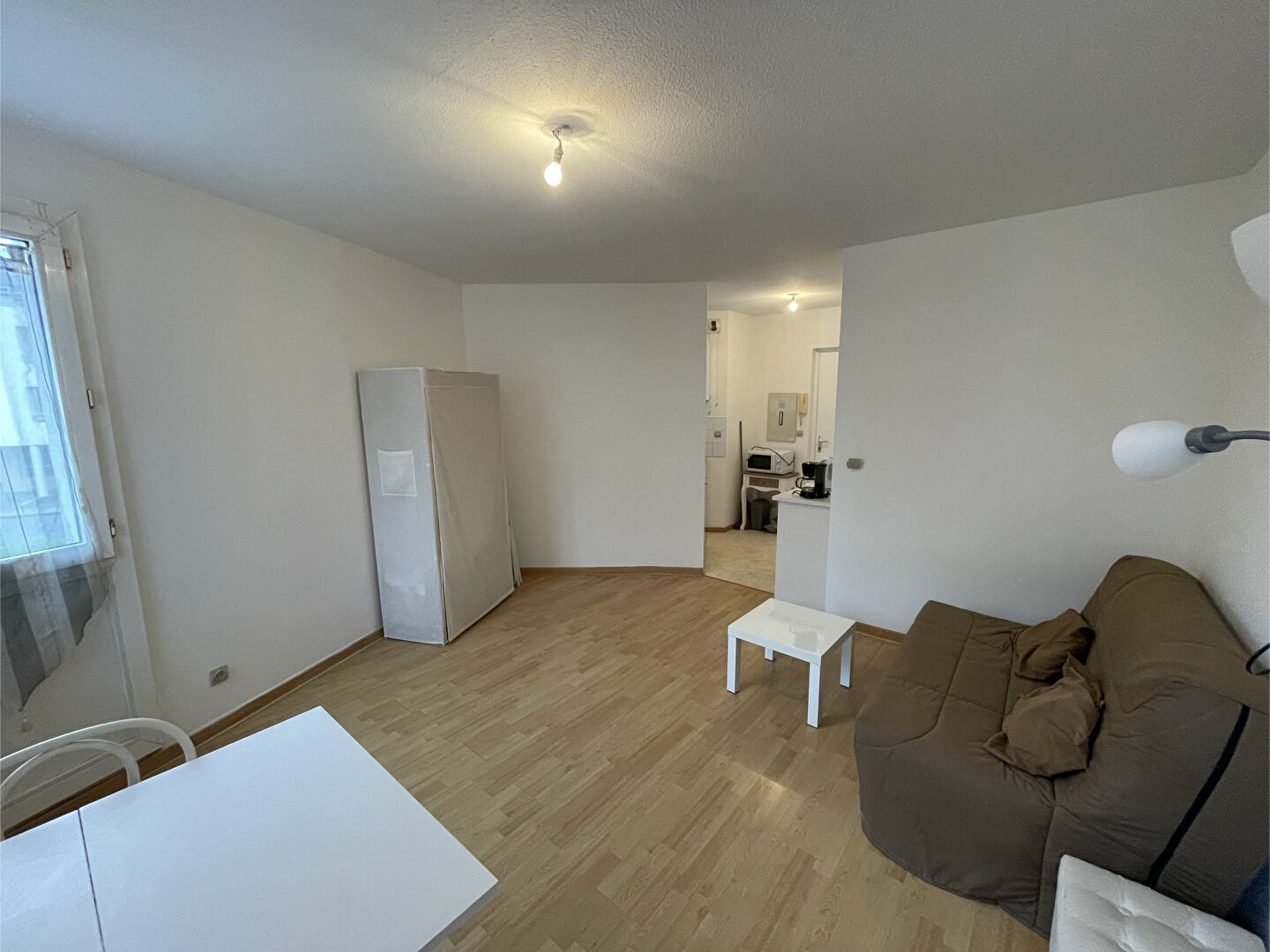 STUDIO MEUBLE  - 22 m2
