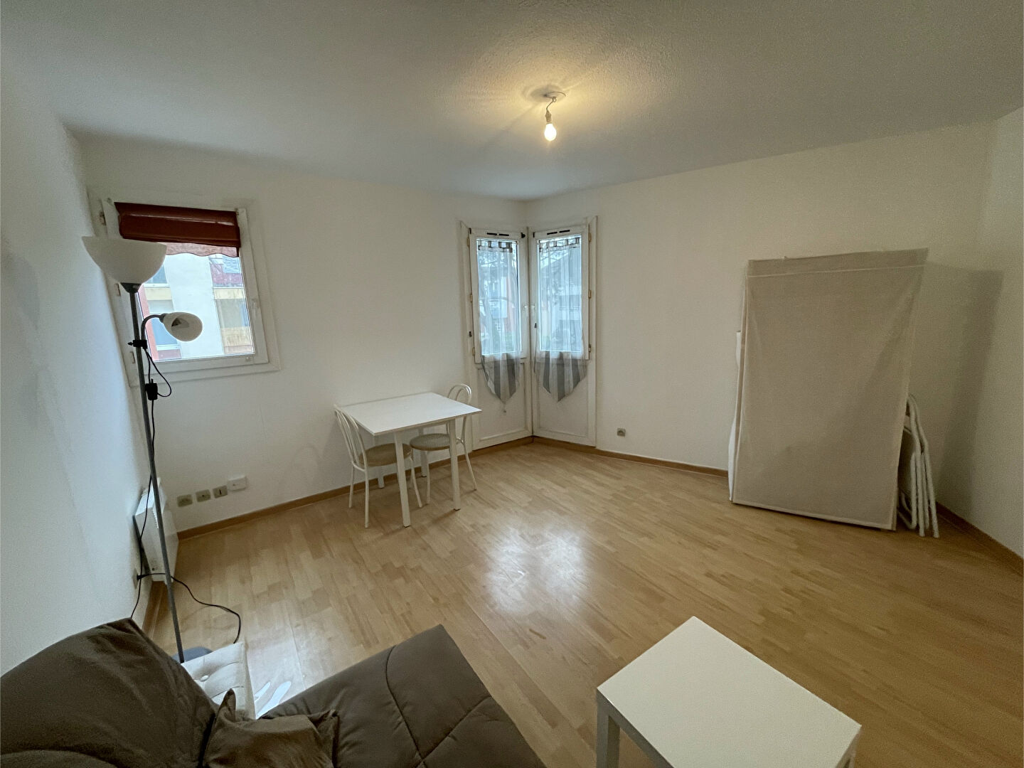 Photo STUDIO MEUBLE  - 22 m2 image 2/5
