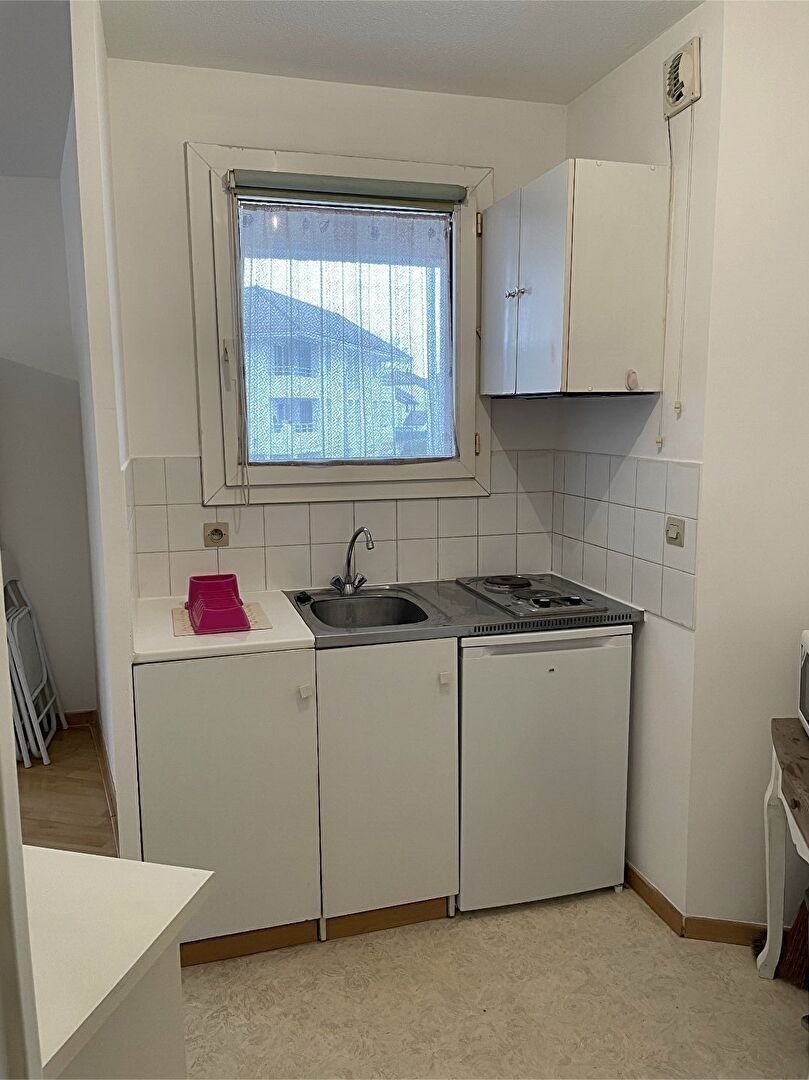 Photo STUDIO MEUBLE  - 22 m2 image 3/5