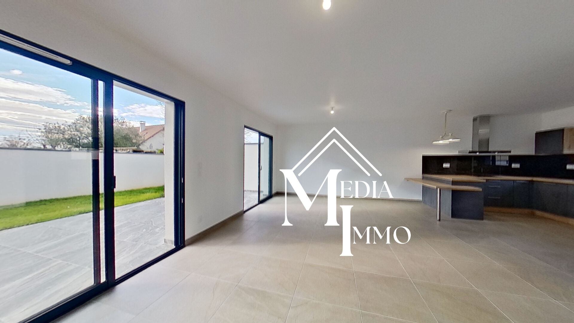 Photo Maison neuve à Mazerolles 3 pièce(s) 89 m2 étudiée PMR dans un bel environnement à deux pas de tout. image 2/6