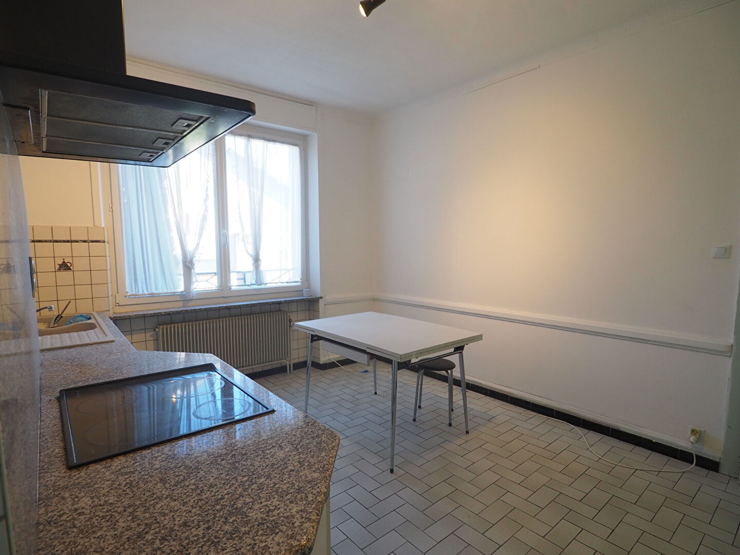 Maison Charmes 8 pièce(s) 191 m2