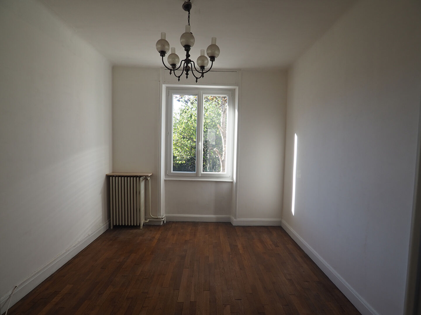 Maison Charmes 8 pièce(s) 191 m2