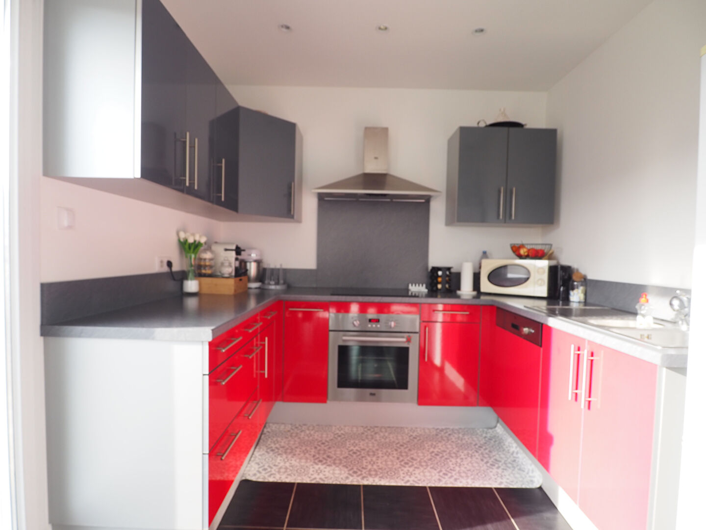 CHARMES, Magnifique appartement T3 Terrasse/parking/ascenseur.