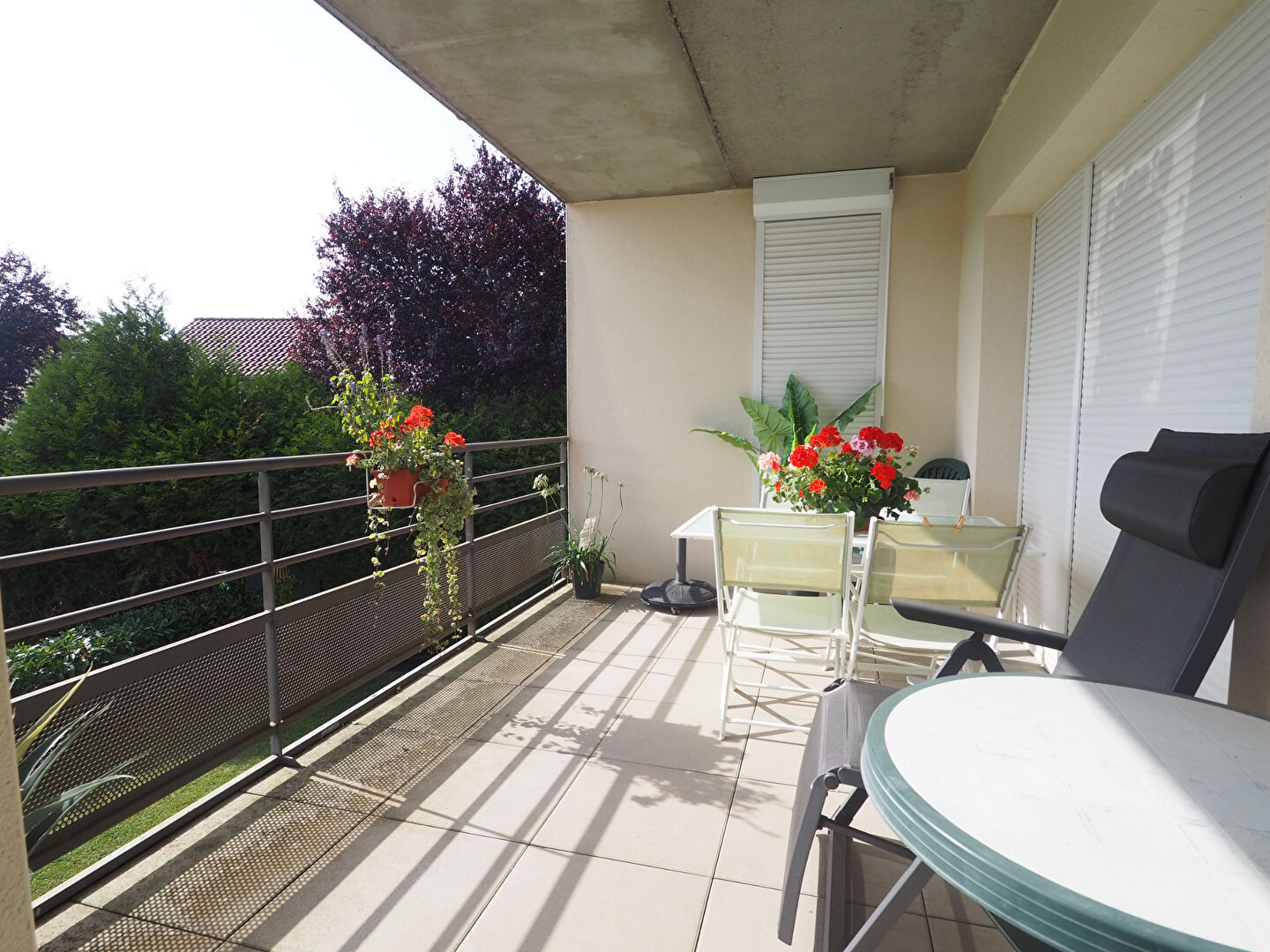 Unique à CHARMES, Magnifique appartement T3 avec double Terrasse et parking